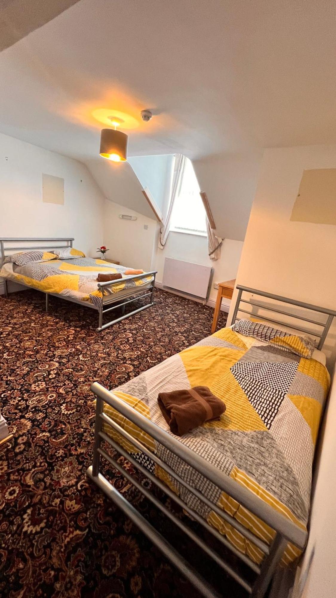 Castle Lodge Guest House 86-88 Sheil Rd L6 3Af Liverpool Ngoại thất bức ảnh