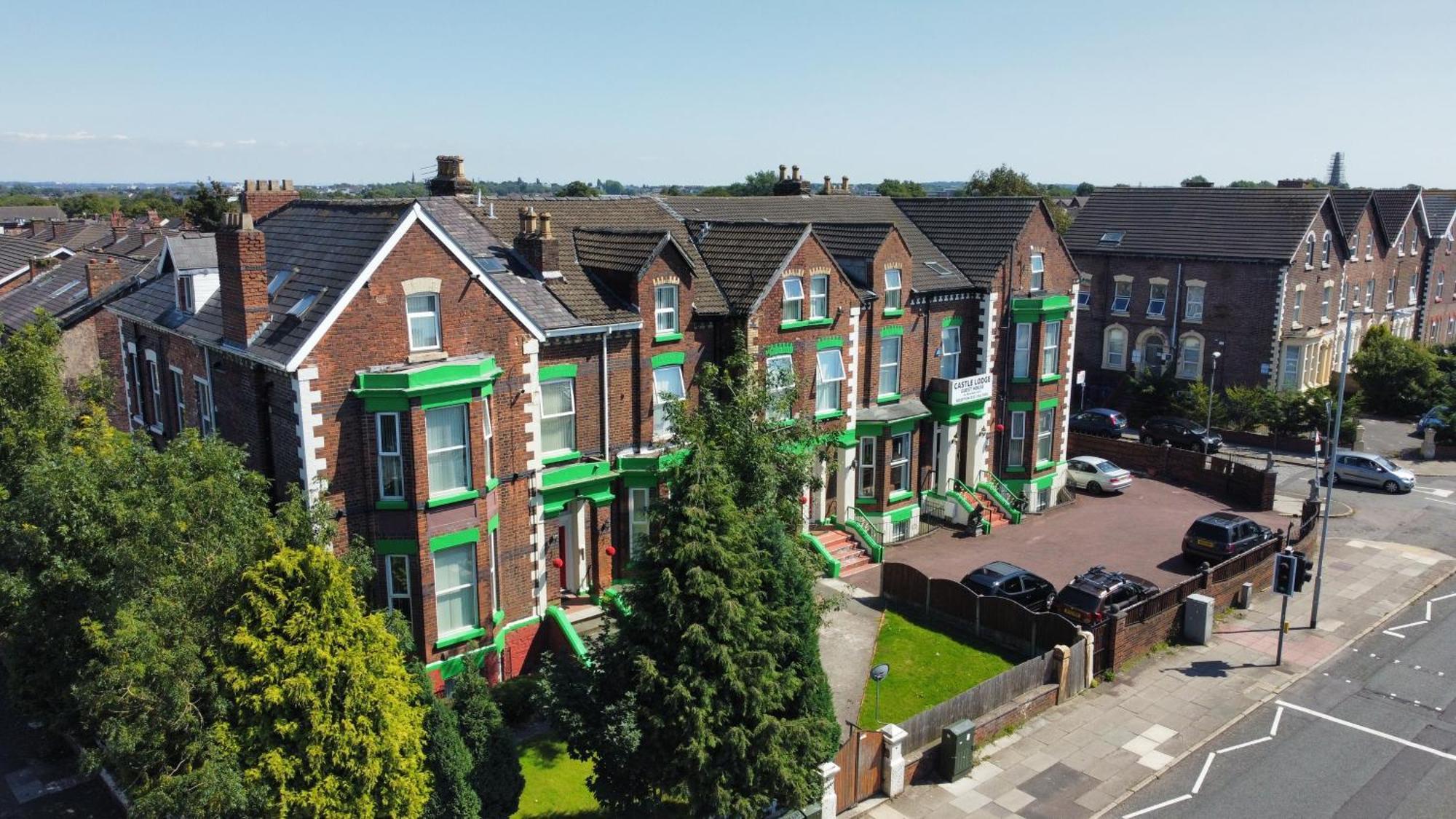 Castle Lodge Guest House 86-88 Sheil Rd L6 3Af Liverpool Ngoại thất bức ảnh