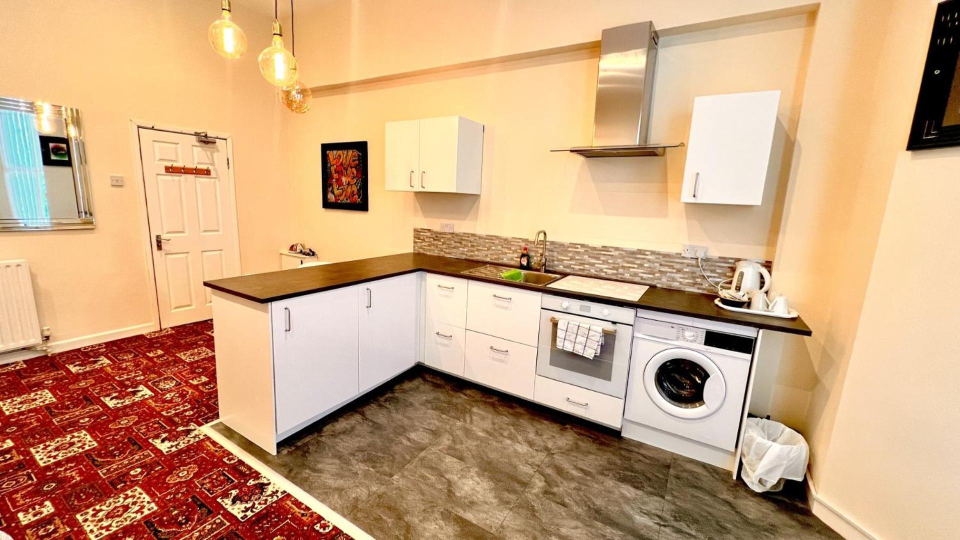 Castle Lodge Guest House 86-88 Sheil Rd L6 3Af Liverpool Ngoại thất bức ảnh